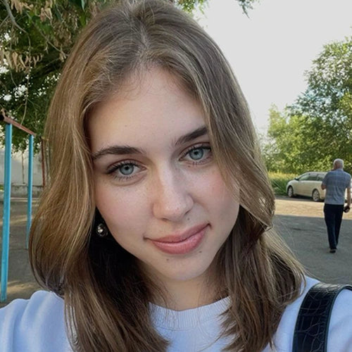 files/Girl3s1.webp